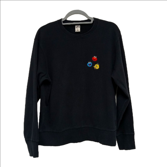 Uniqlo x Kaws x Sesame Street Embroidered Black Sweatshirt Elmo - Picture 1 of 4